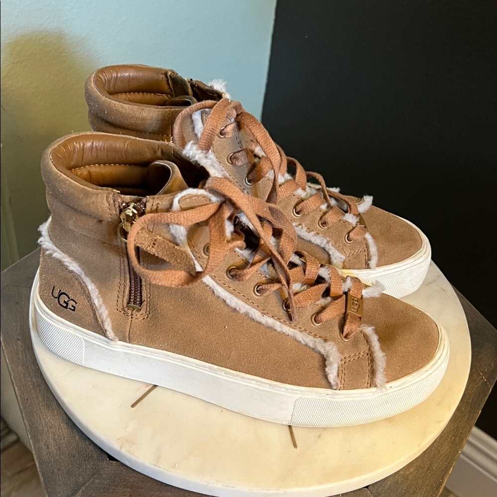 Ugg, High-top Sneakers Women Brown Casual Shoes - US 7